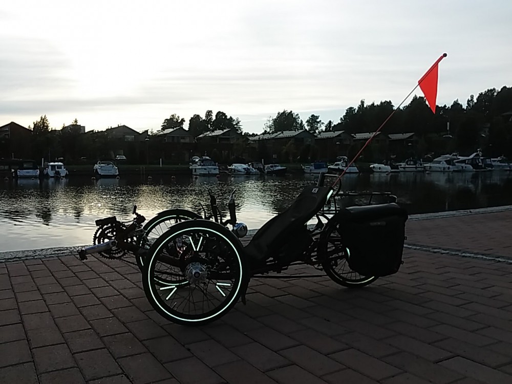 20170912_181033.jpg (195.04 KiB) Katsottu 28826 kertaa Kaupunkimaisemaa