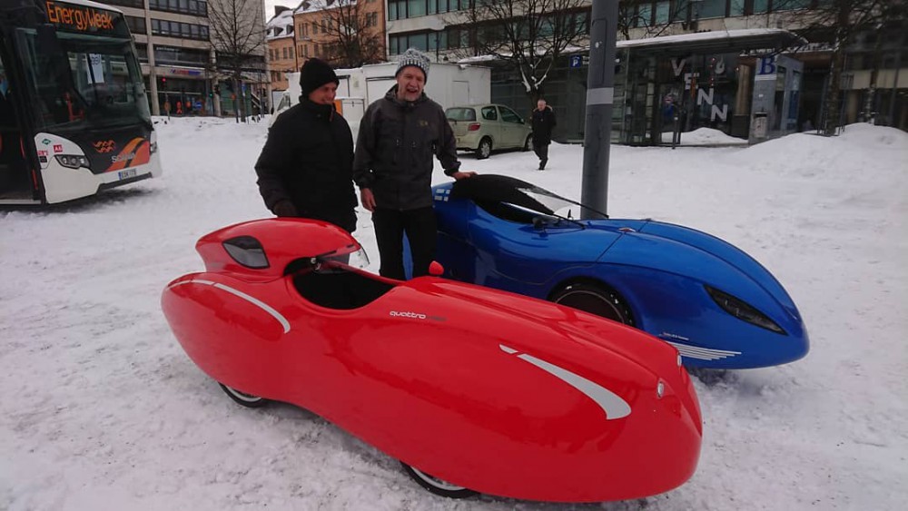 QW_PERUS_PUN.jpg (64.85 KiB) Katsottu 7659 kertaa Vaasassa käymässä punainen QW.