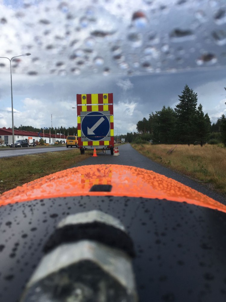 IMG_4284.jpg (124.83 KiB) Katsottu 4113 kertaa Niin mihin pitää mennä?