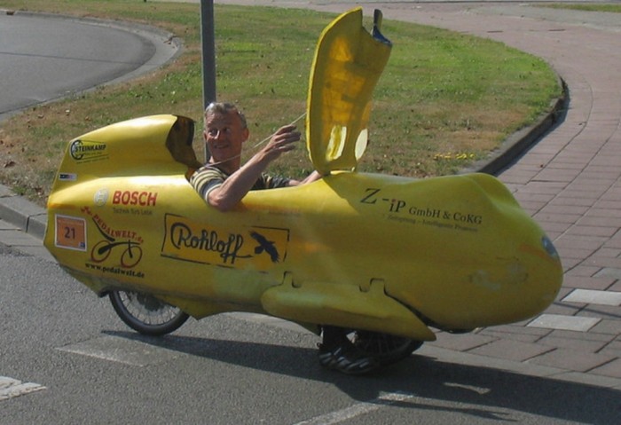 Milan-style_streamliner1.jpg