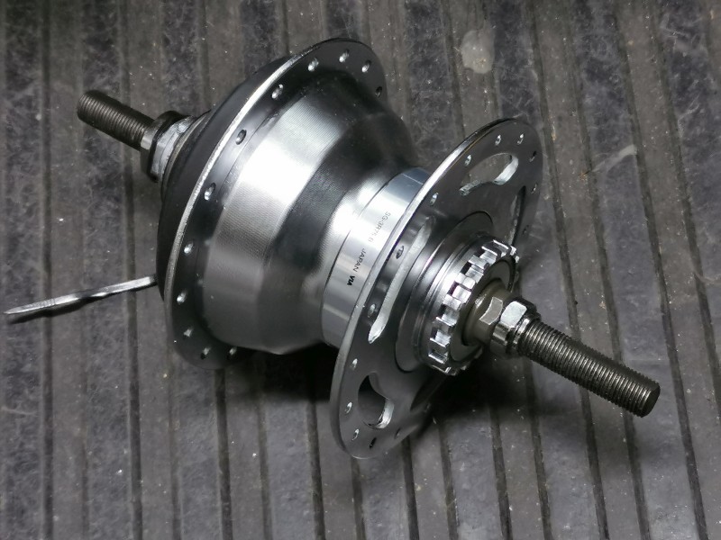 02_Shimano_Nexus_SG-3R75-B_jarrun_puoli.jpg