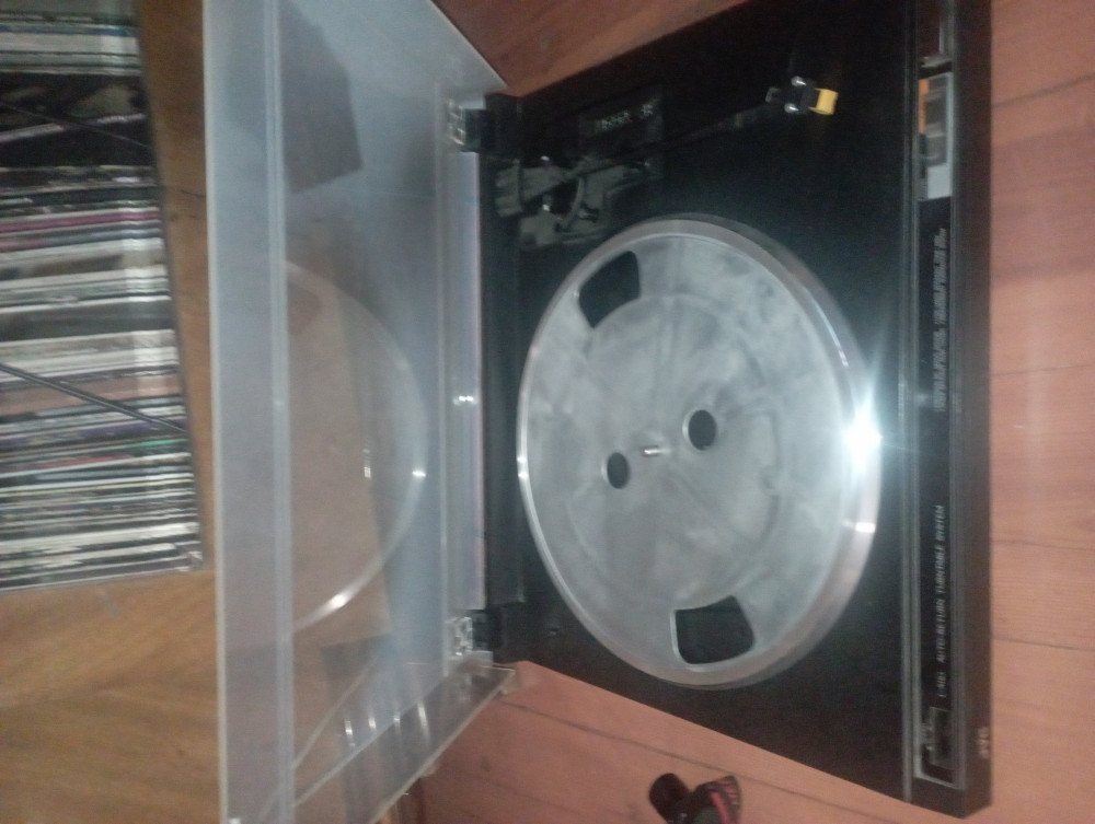 JVC L A110