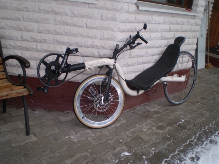 Edessä 20&quot;, Takana 700C, M5 osia jonkin verran