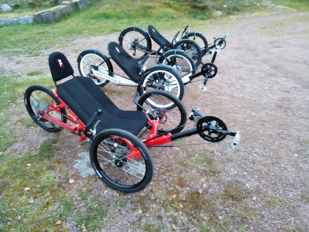 IMG_20191009_183355.jpg (345.48 KiB) Katsottu 3843 kertaa Ja vielä yhteiskuva