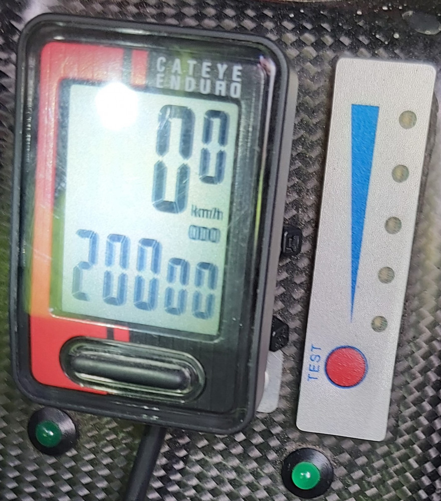 20000km.jpg (532.6 KiB) Katsottu 15823 kertaa 20 tkm mittarissa.