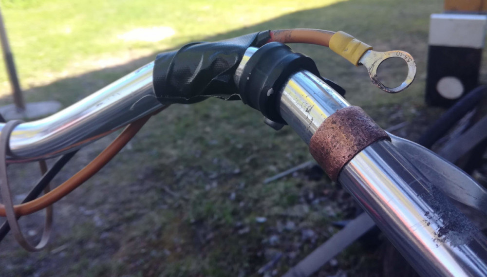 Nappikytkinkö.jpg (176.68 KiB) Katsottu 3975 kertaa Nappikytkinkö.jpg